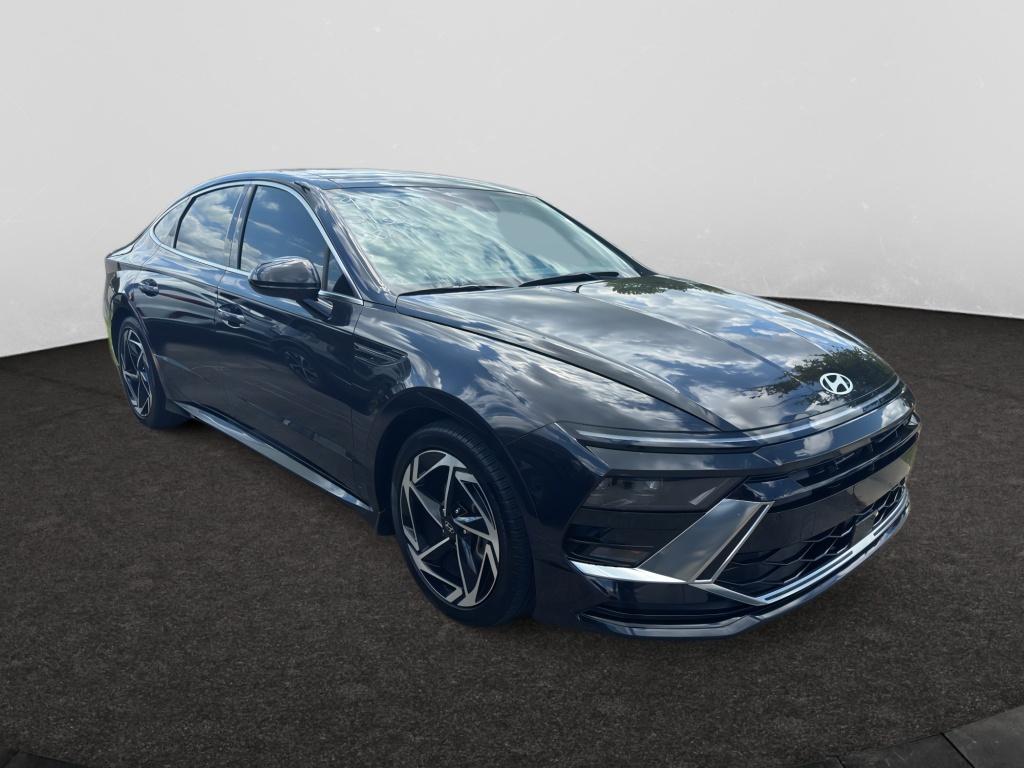 2024 Hyundai Sonata SEL Convenience photo 3