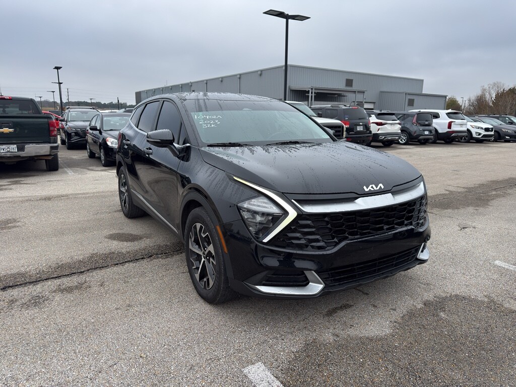 2023 Kia Sportage EX photo 3