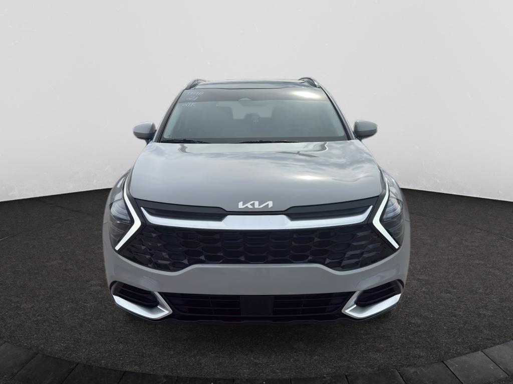2024 Kia Sportage SX photo 2