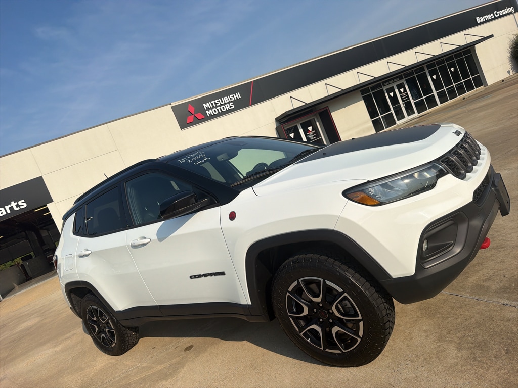 Used 2025 Jeep Compass Trailhawk SUV