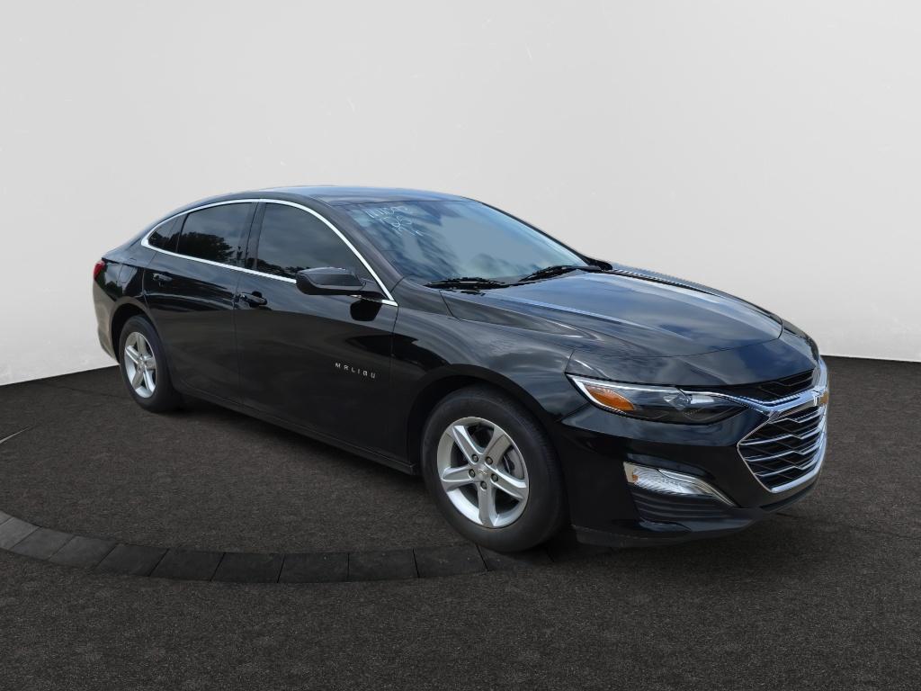 2025 Chevrolet Malibu 1LS's photo
