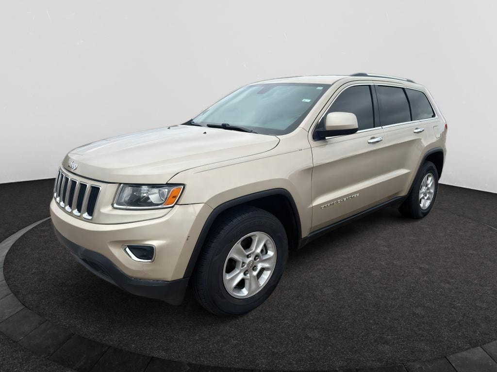 Used 2014 Jeep Grand Cherokee Laredo 4x2 SUV
