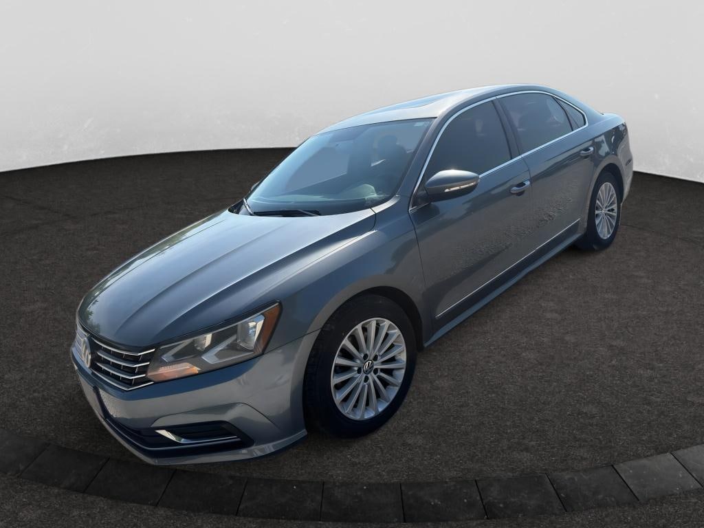 Used 2017 Volkswagen Passat 1.8T SE Sedan