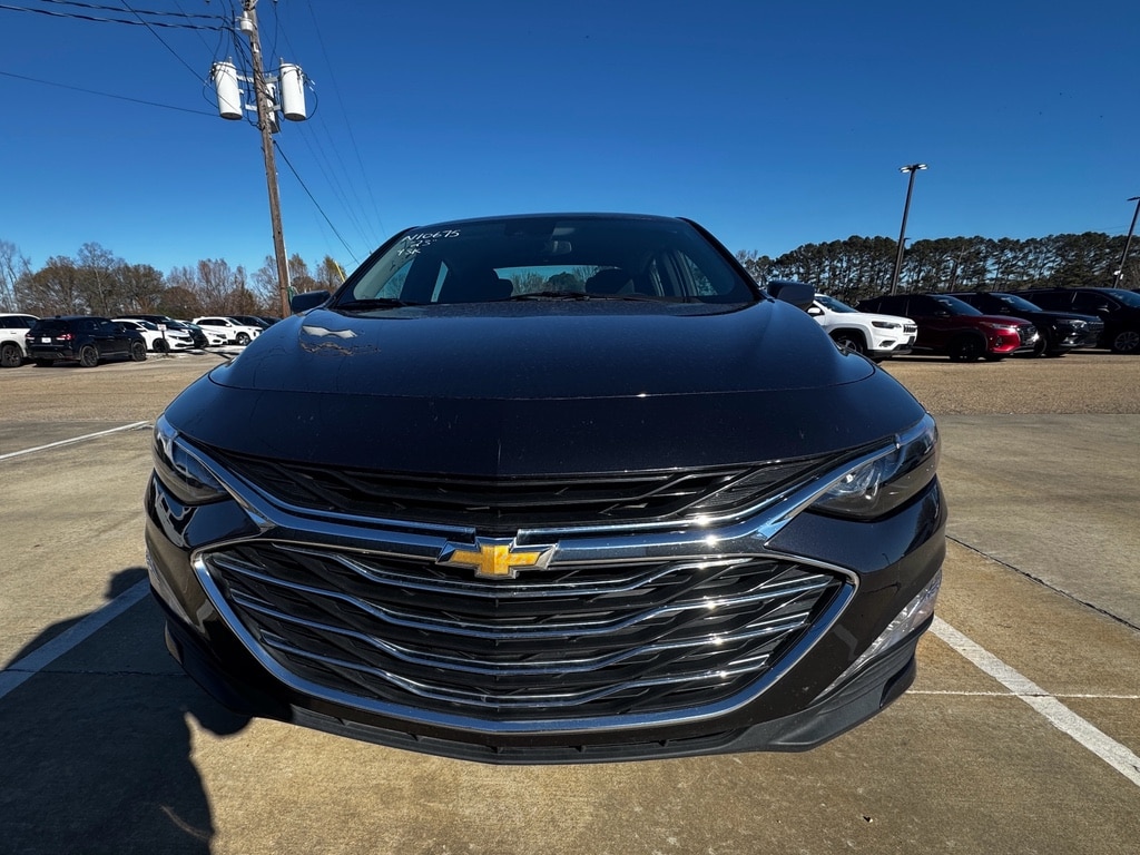 2023 Chevrolet Malibu 1LT's photo