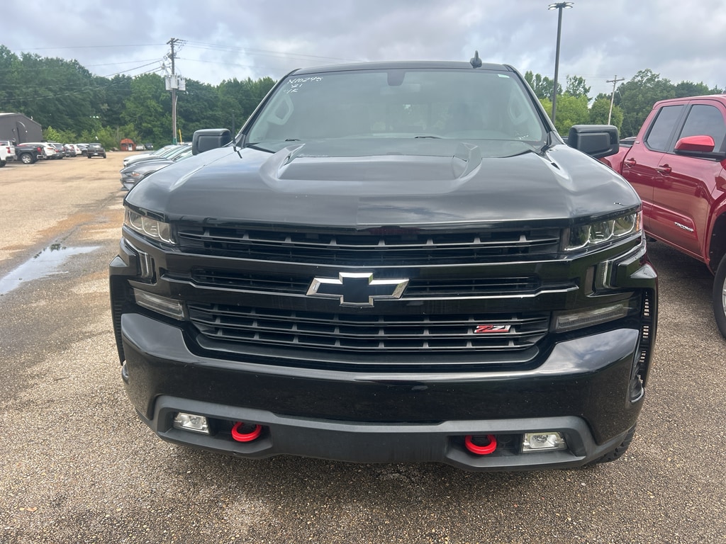 Used 2021 Chevrolet Silverado 1500 LT Trail Boss with VIN 1GCPYFED1MZ233649 for sale in Saltillo, MS