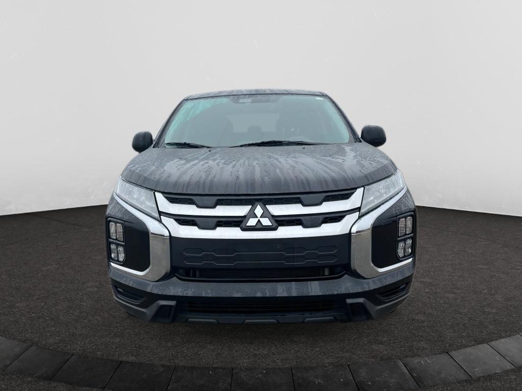 2022 Mitsubishi Outlander Sport ES's photo