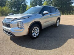 2026 Mitsubishi Outlander ES SUV