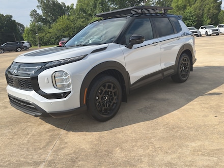 2026 Mitsubishi Outlander Trail Edition SUV
