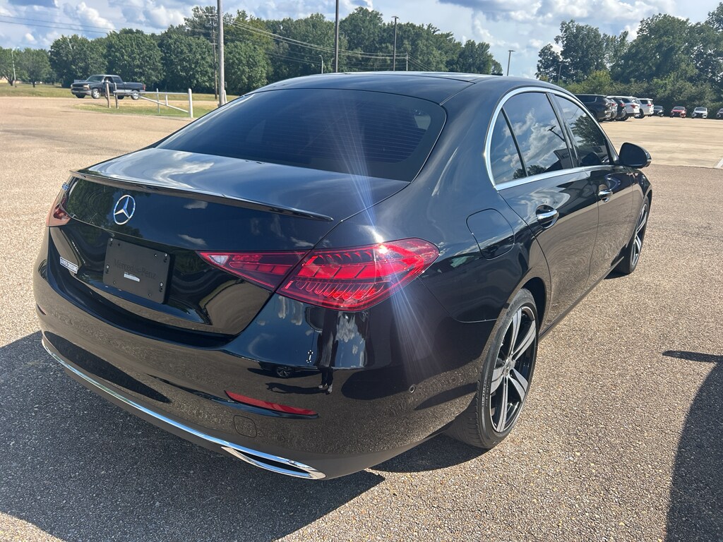 2023 Mercedes Benz C 300 Sedan photo 4