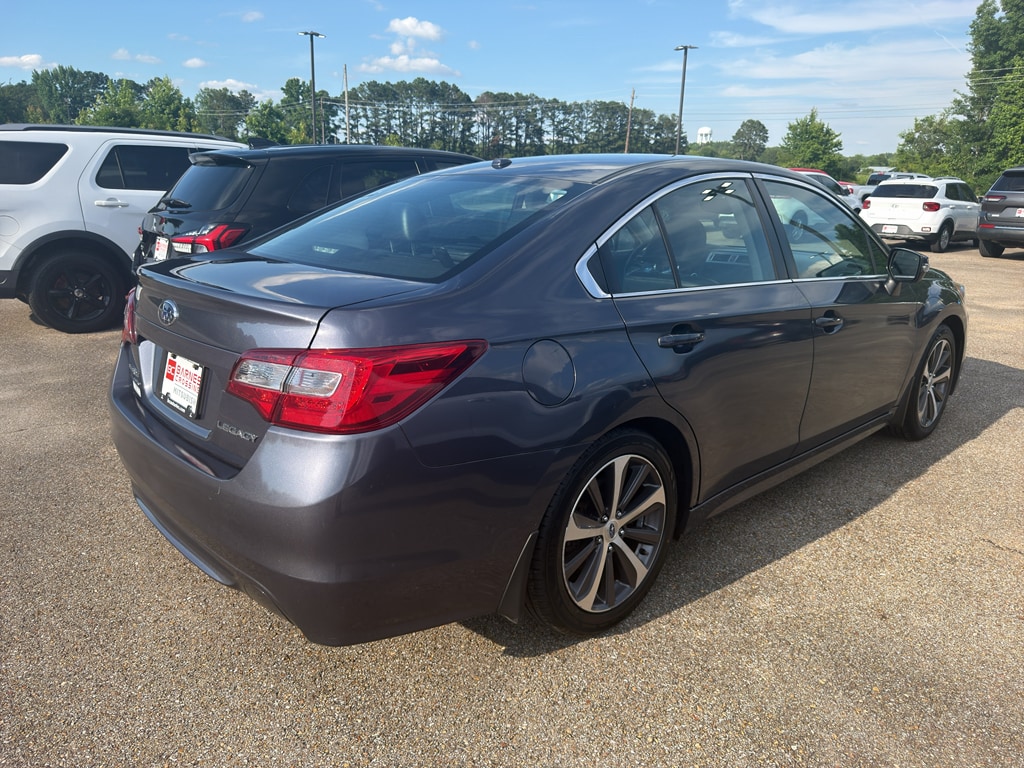 Used 2015 Subaru Legacy 2.5i Limited w/Moonroof/Keyless Access/Nav/EyeSight Sedan