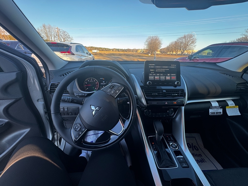 2026 Mitsubishi Eclipse Cross SE - Photo 10