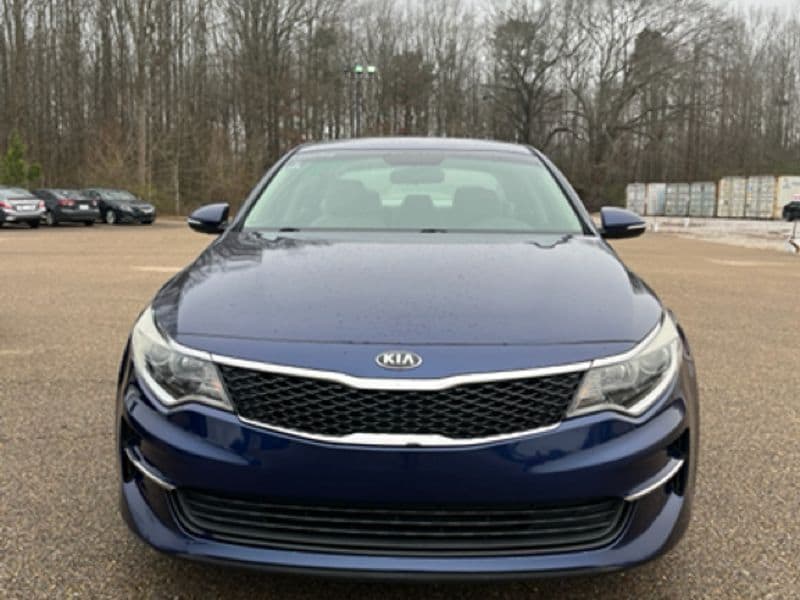 2016 Kia Optima LX's photo