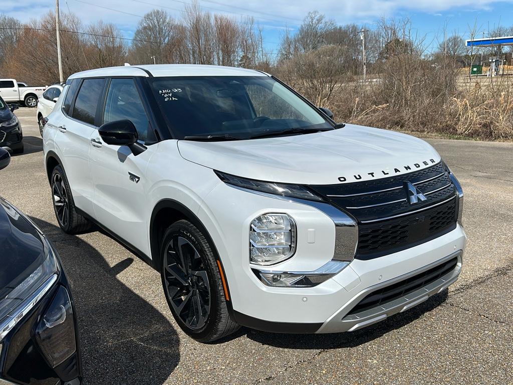 Used 2024 Mitsubishi Outlander Plug-in Hybrid SE with VIN JA4T5VA9XRZ042980 for sale in Saltillo, MS