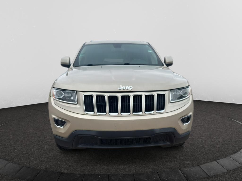 Used 2014 Jeep Grand Cherokee Laredo with VIN 1C4RJEAG7EC149251 for sale in Saltillo, MS