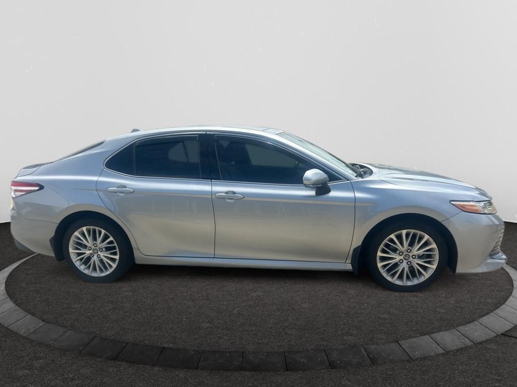Used 2020 Toyota Camry XLE Sedan