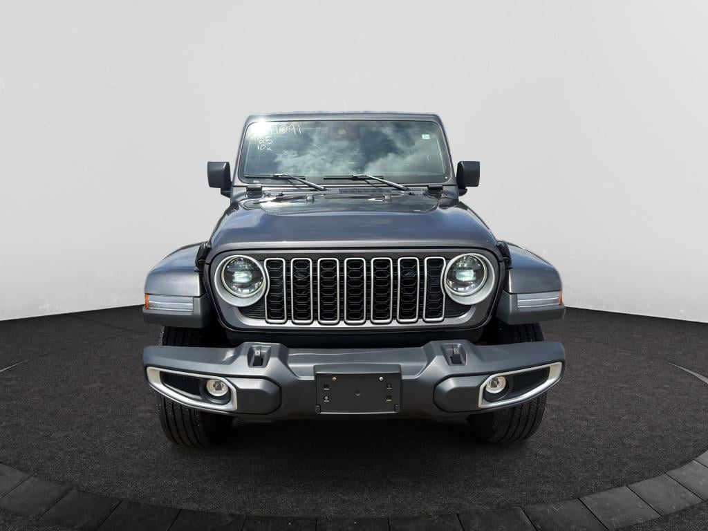 Used 2025 Jeep Wrangler Sahara SUV