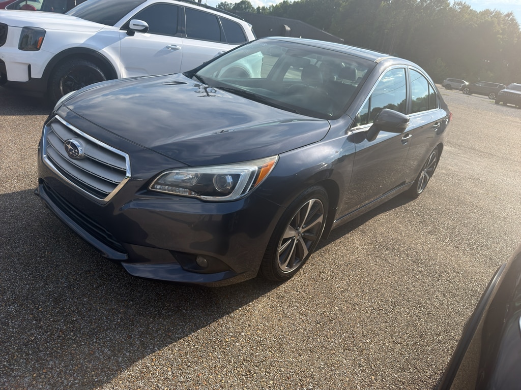 Used 2015 Subaru Legacy 2.5i Limited w/Moonroof/Keyless Access/Nav/EyeSight Sedan