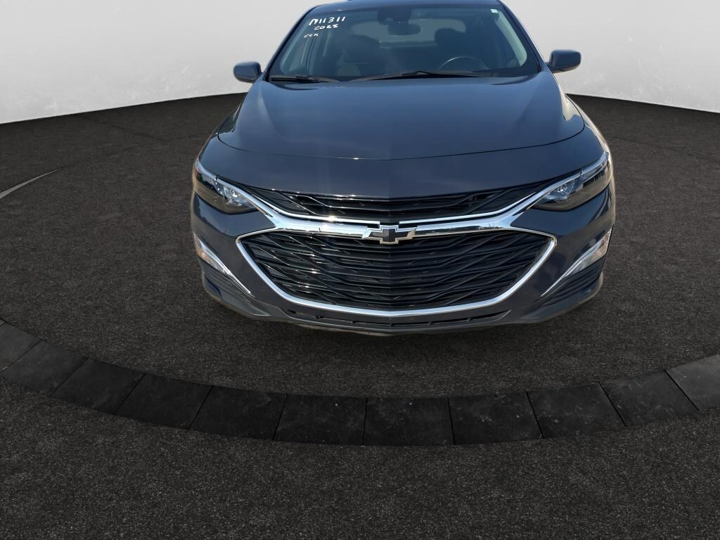 Used 2025 Chevrolet Malibu RS Sedan
