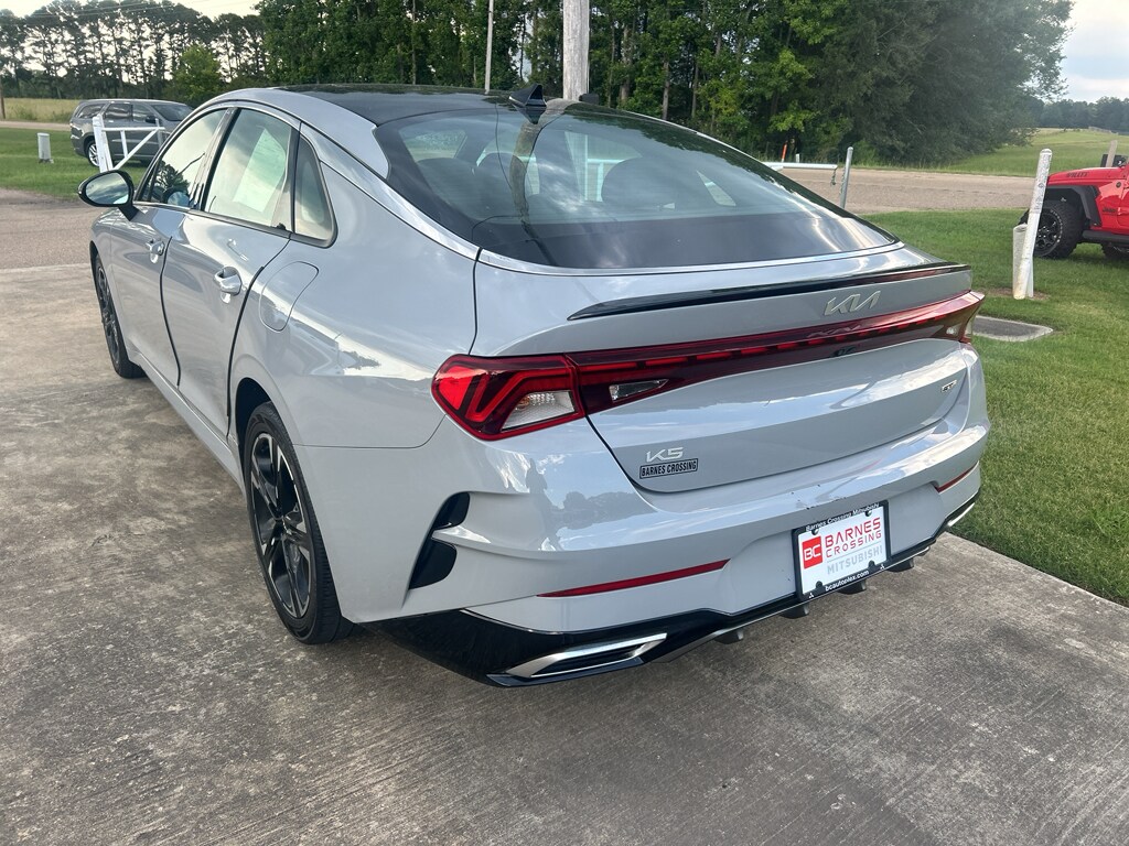 2023 Kia K5 GT-Line photo 4