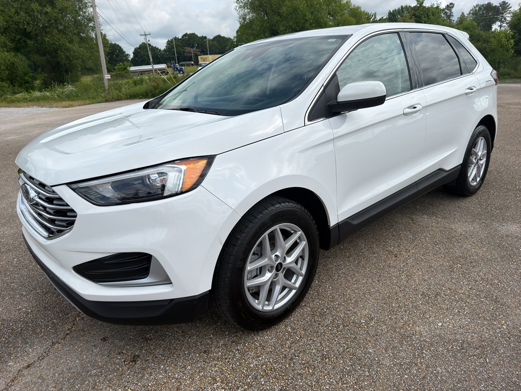 2024 Ford Edge SEL AWD's photo