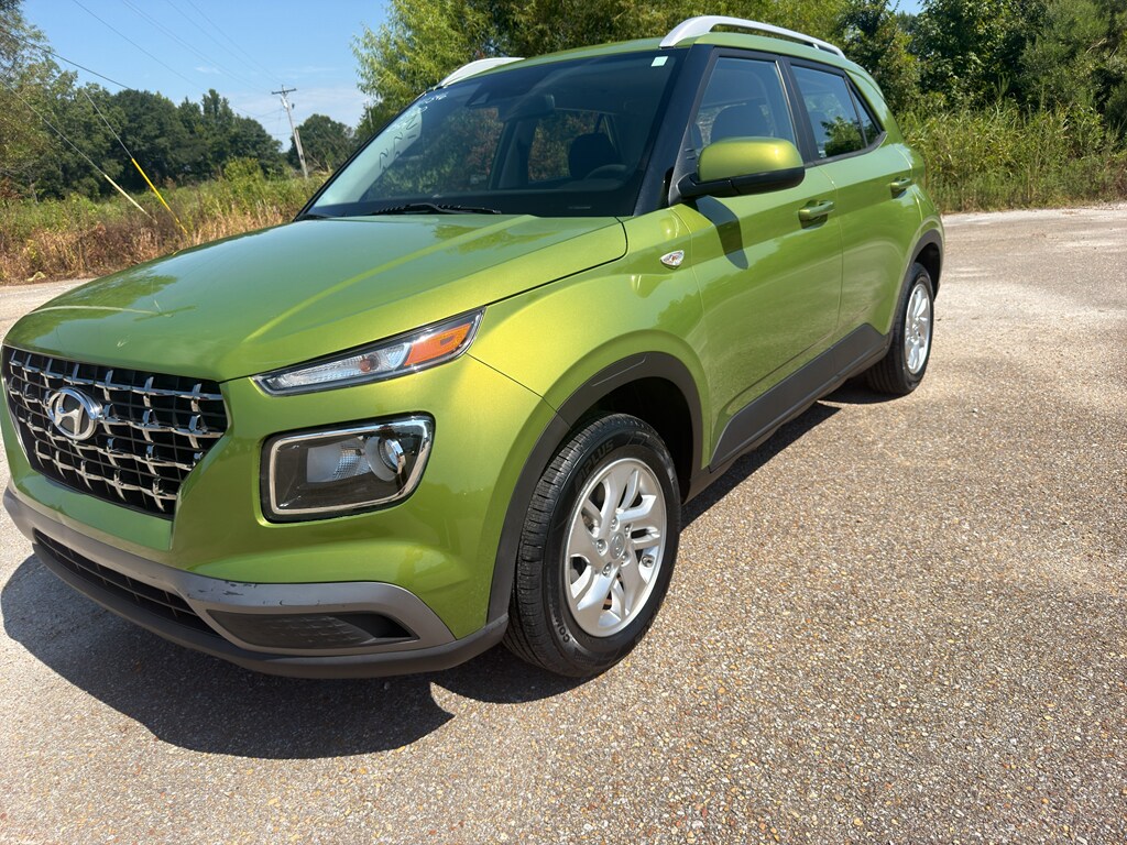 Used 2020 Hyundai Venue SEL SUV