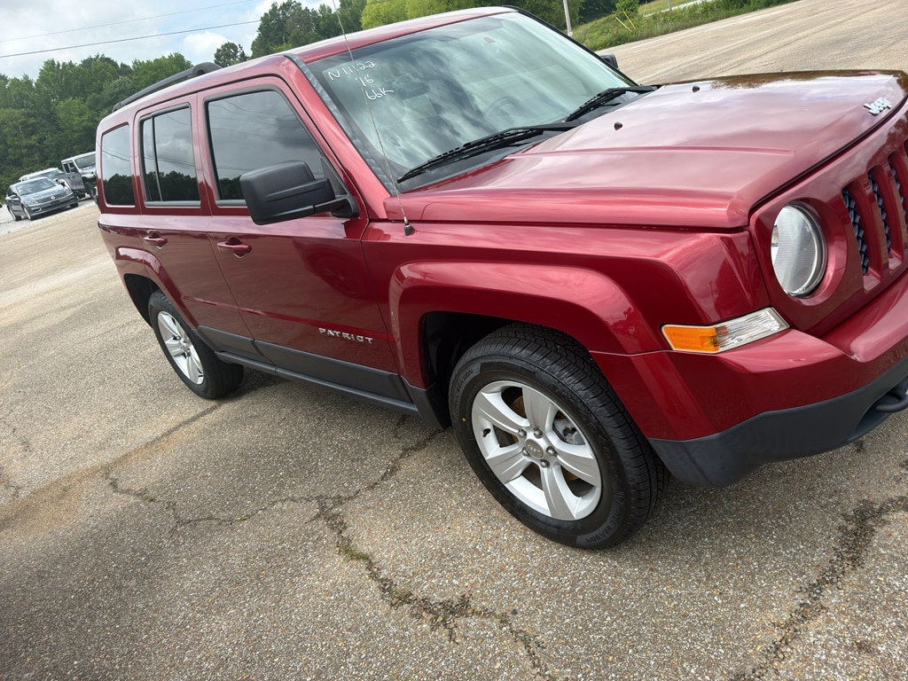 Used 2016 Jeep Patriot Latitude 4x4 SUV