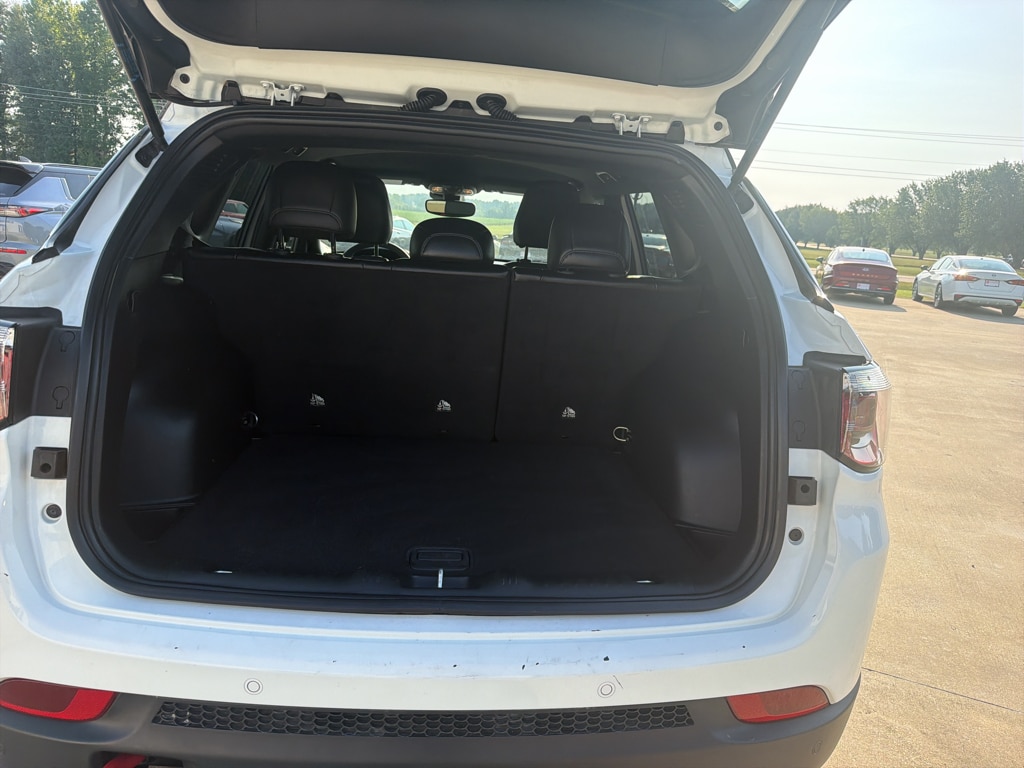 Used 2025 Jeep Compass Trailhawk SUV