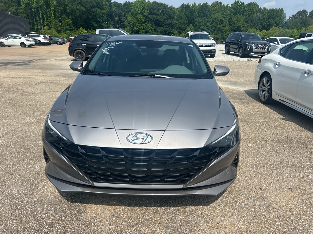 Used 2023 Hyundai Elantra SEL with VIN KMHLM4AG4PU586169 for sale in Saltillo, MS
