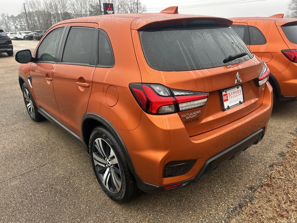 2025 Mitsubishi Outlander Sport SE - Photo 6