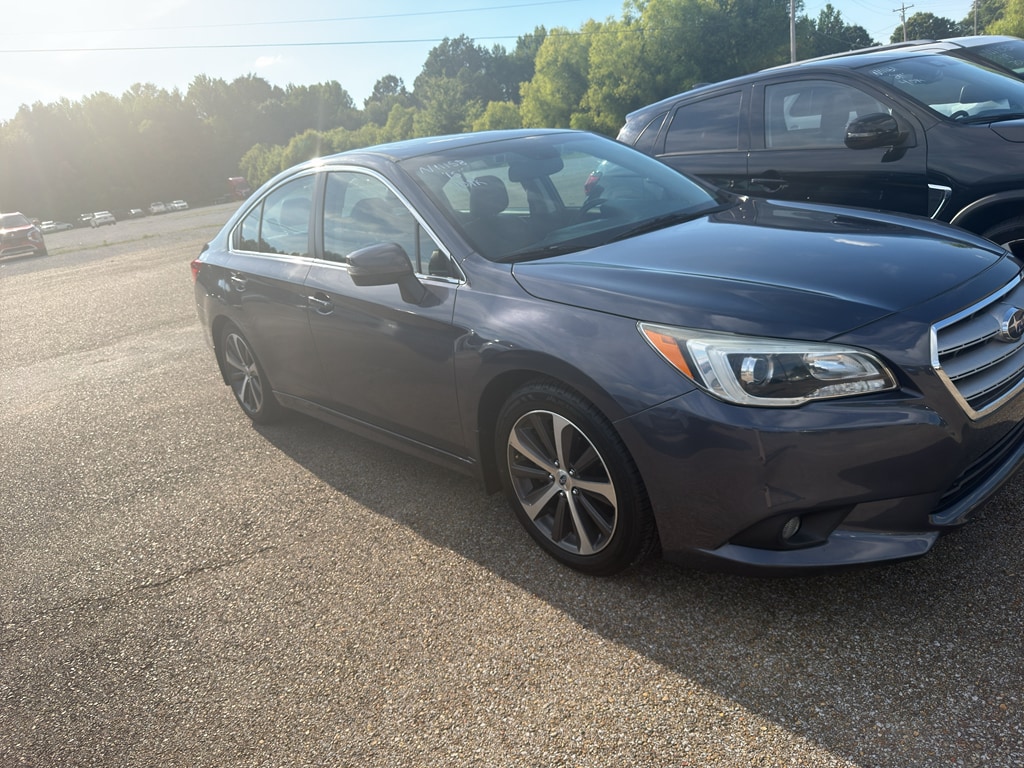 Used 2015 Subaru Legacy 2.5i Limited w/Moonroof/Keyless Access/Nav/EyeSight Sedan