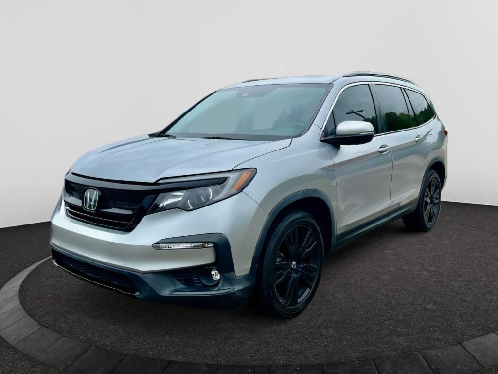 Vehicle Image 2