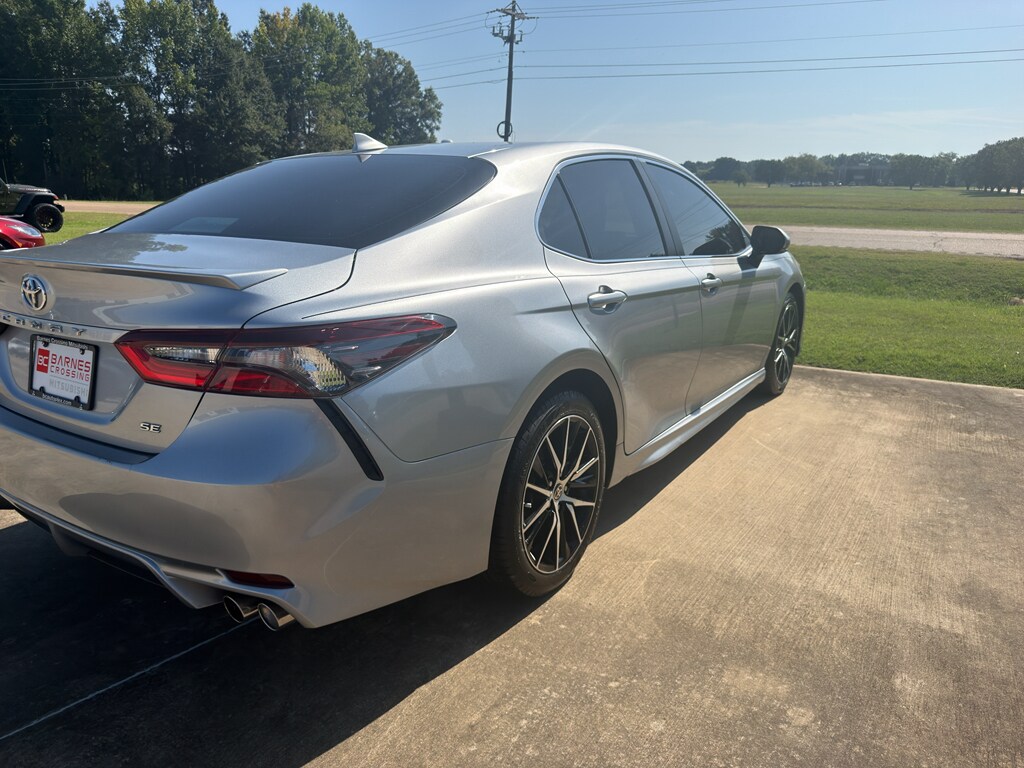 Used 2023 Toyota Camry SE Sedan