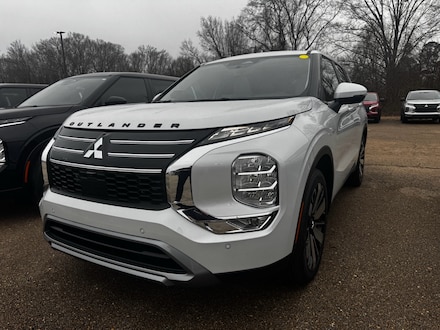 2026 Mitsubishi Outlander SE SUV