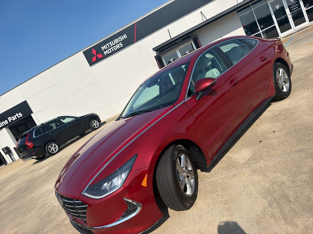 Used 2023 Hyundai Sonata SE Sedan