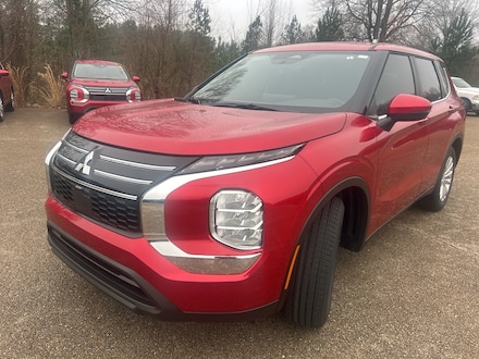 2026 Mitsubishi Outlander ES SUV