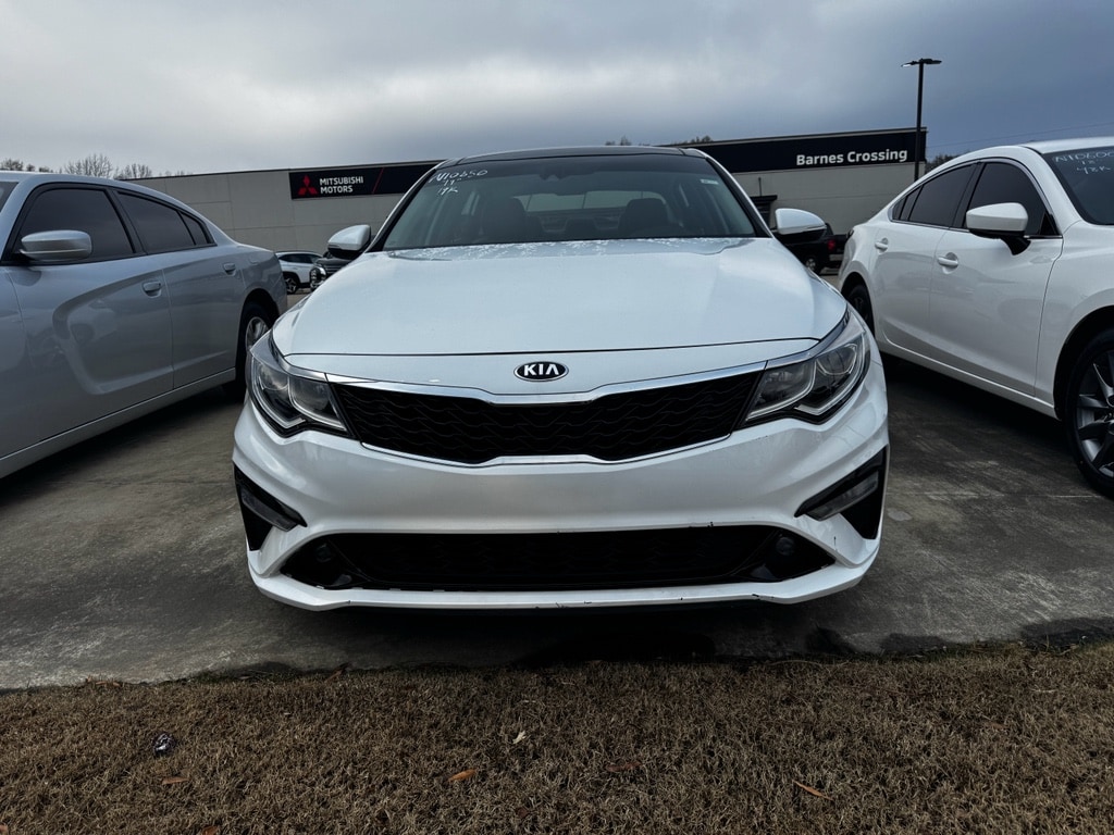 2019 Kia Optima S's photo