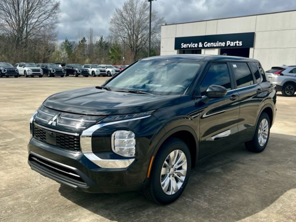 New 2026 Mitsubishi Outlander ES SUV