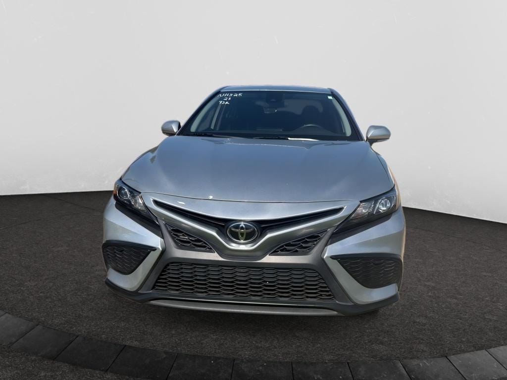 Used 2023 Toyota Camry SE Sedan