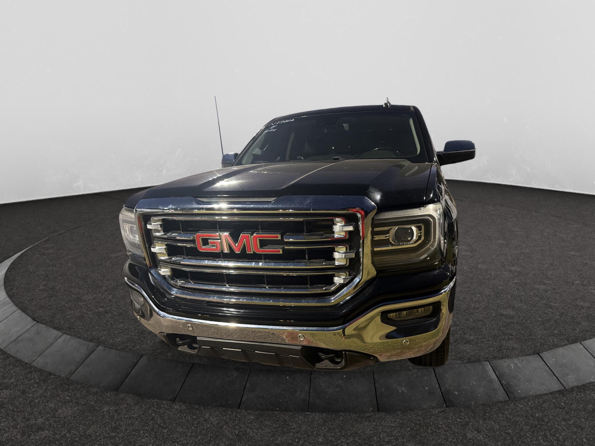 Used 2018 GMC Sierra 1500 SLT Truck Crew Cab