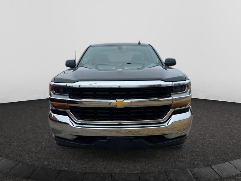 2019 Chevrolet Silverado 1500 LD LT's photo