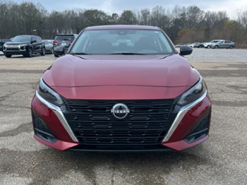 2024 Nissan Altima SV's photo