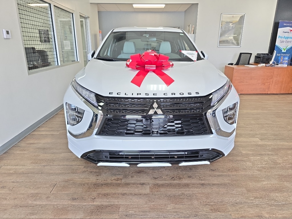2026 Mitsubishi Eclipse Cross SEL S-AWC's photo