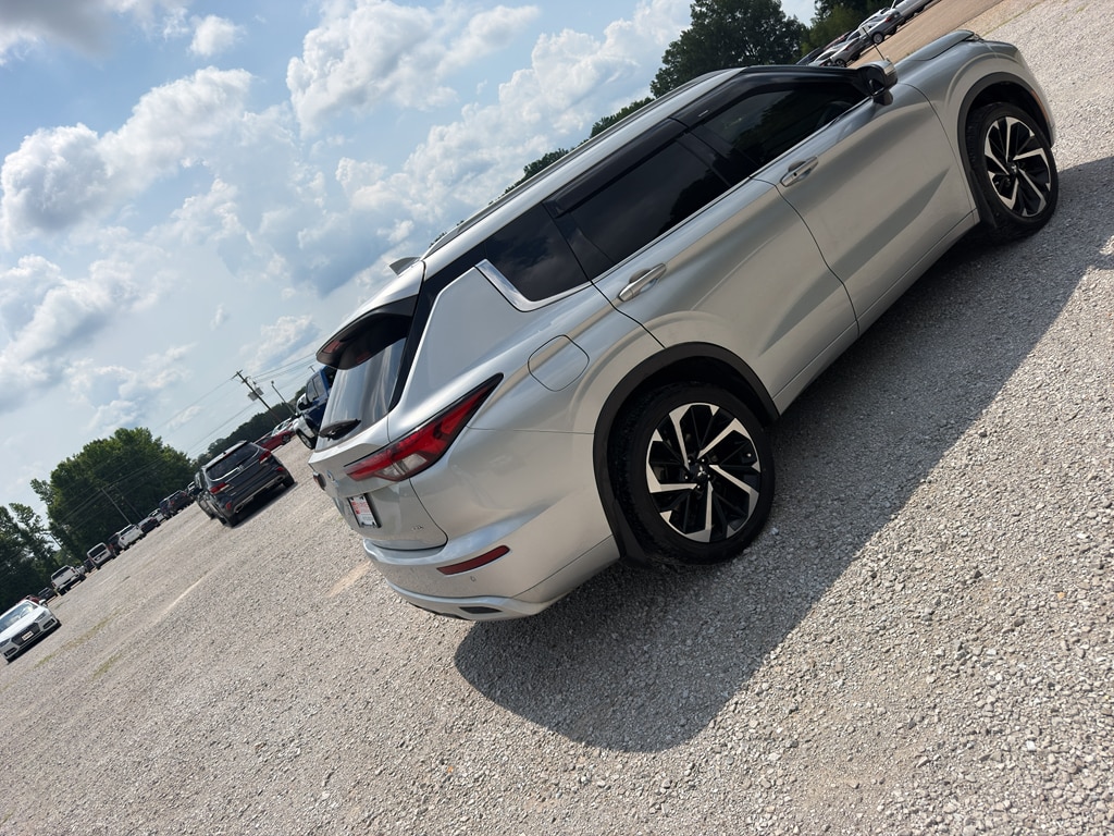 Used 2022 Mitsubishi Outlander SEL CUV