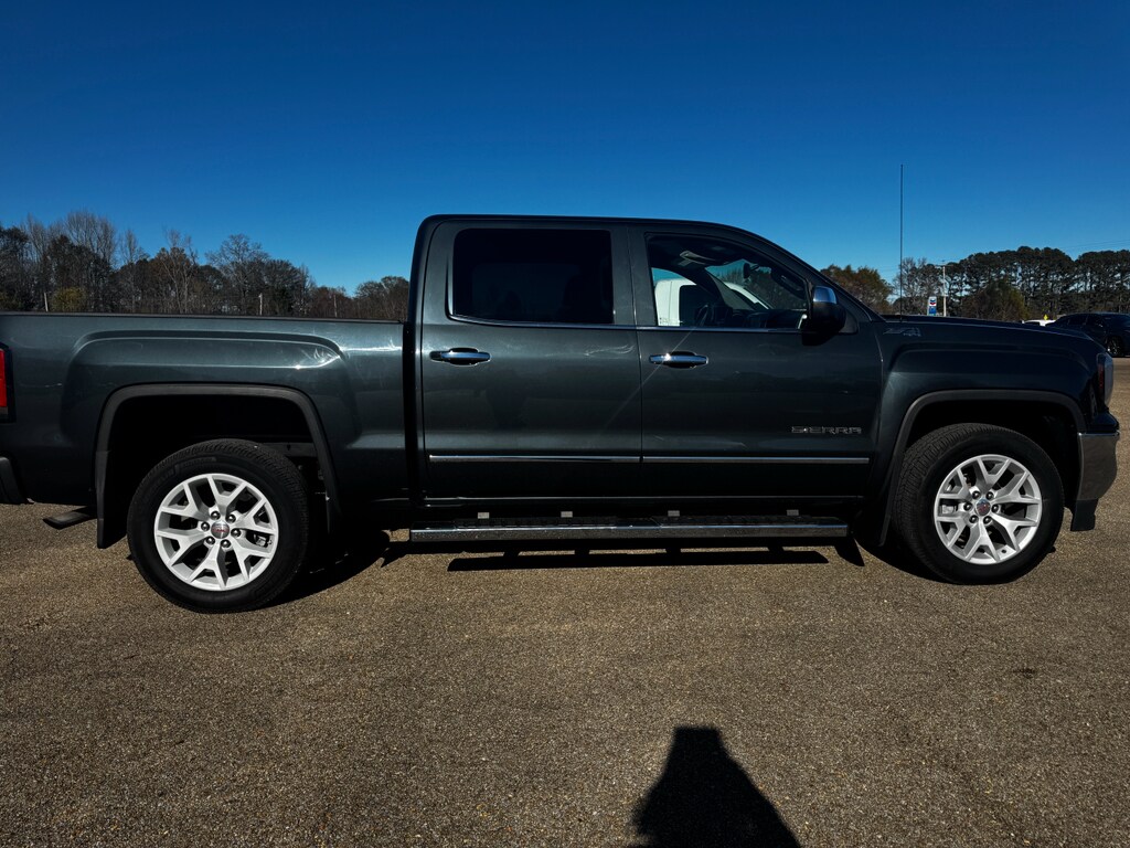 Used 2017 GMC Sierra 1500 SLT Truck Crew Cab