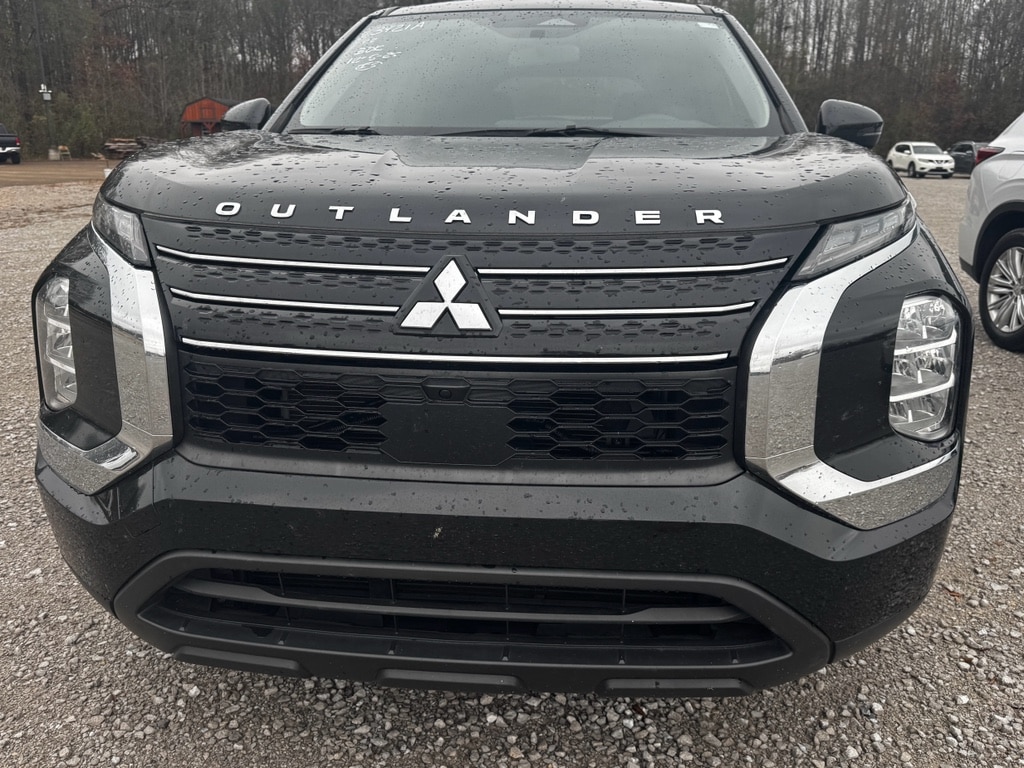 Used 2022 Mitsubishi Outlander ES CUV