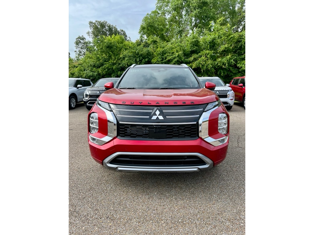 2026 Mitsubishi Outlander SEL FWD's photo