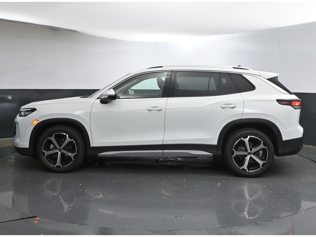 2025 Volkswagen Tiguan SE photo 4