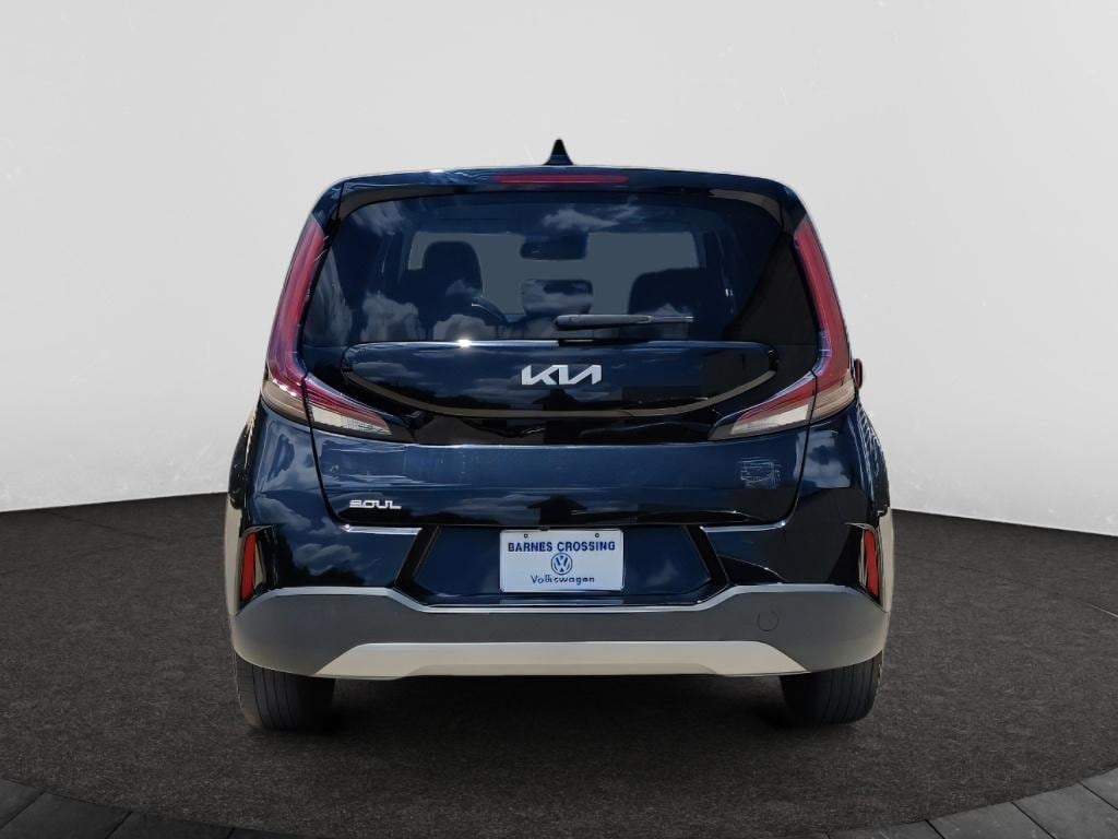Used 2023 Kia Soul LX Hatchback