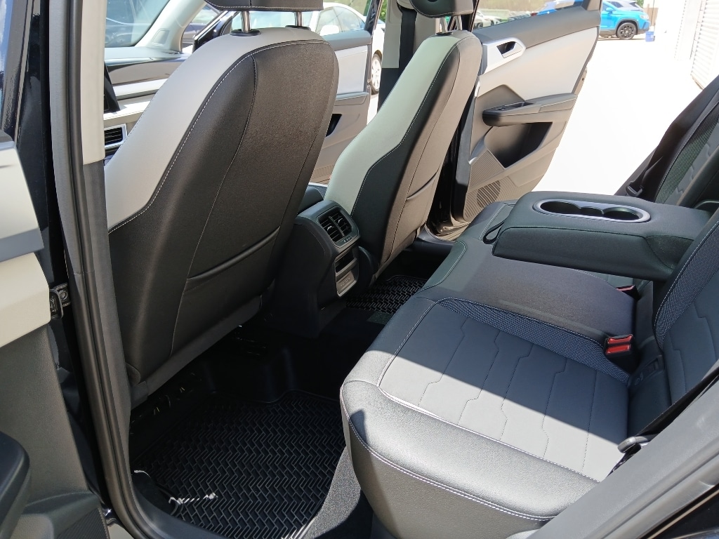 2026 Volkswagen Taos SE - Photo 28