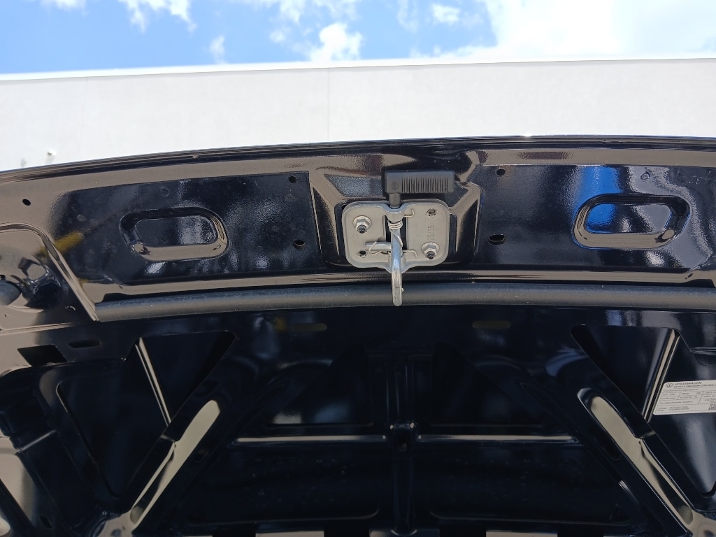 2026 Volkswagen Taos SE - Photo 14